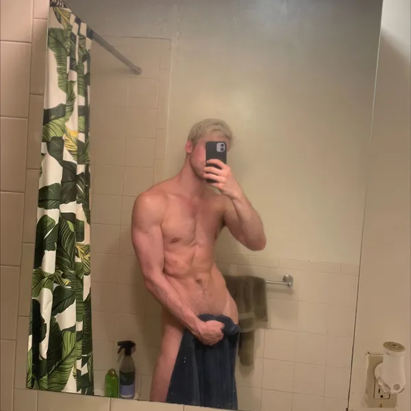 Aaron Michaels's BabeWiki Profile