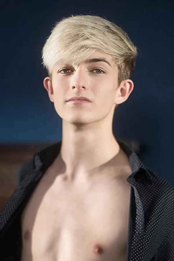 Aaron Roberts's photo 3