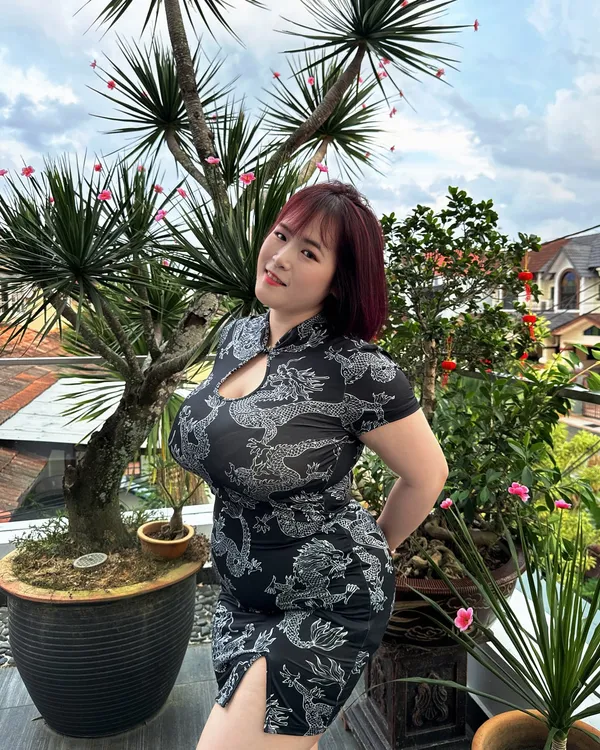 Abbey Weiwei's photo 3