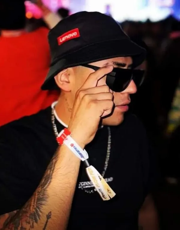 Abraham SG's BabeWiki Profile