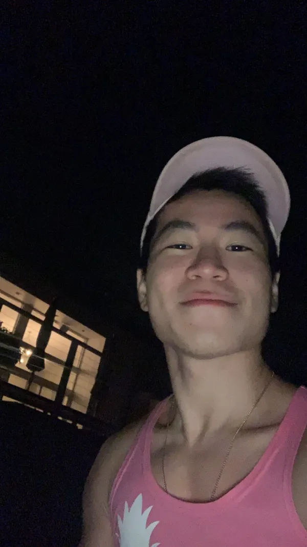 AConsiderateTop's photo 4