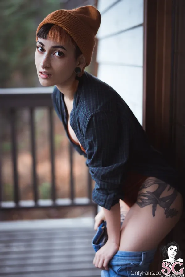 addox's BabeWiki Profile