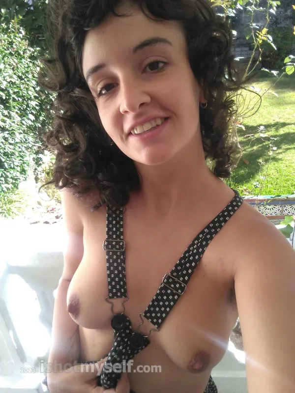 Adelina's BabeWiki Profile