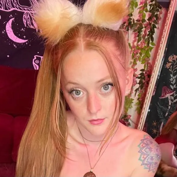 Adora Lotus's BabeWiki Profile