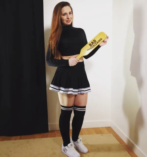 Adriana Evans's BabeWiki Profile