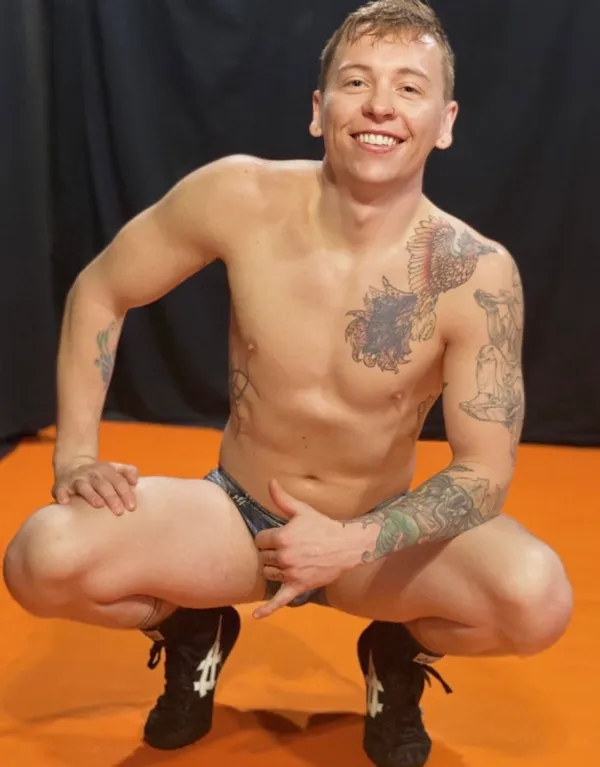 Aiden Langston's photo 3