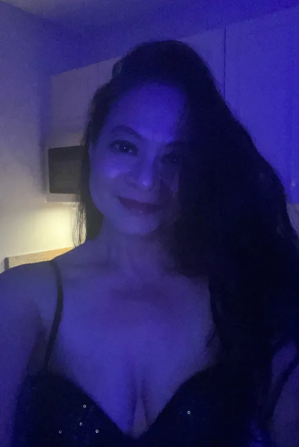 Aiko Liezel's BabeWiki Profile