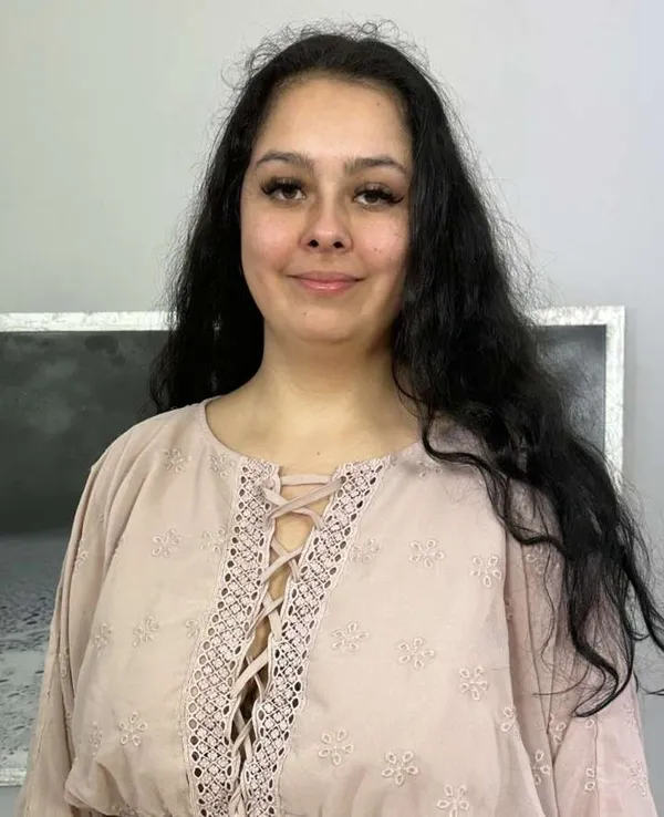 Alejandra Milagroso's BabeWiki Profile