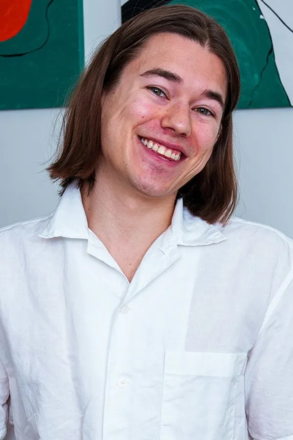 Alex Davey's BabeWiki Profile