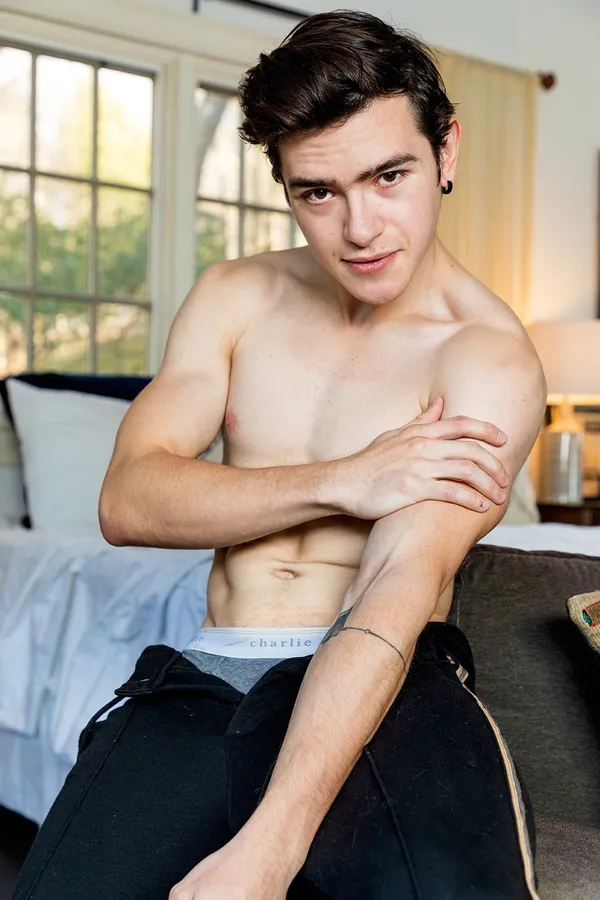 Alex Gonzalez's photo 4