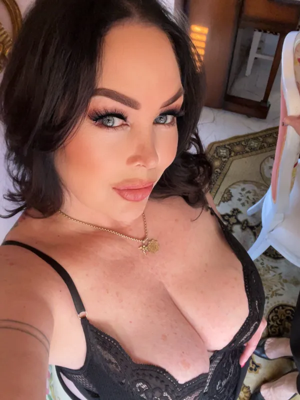 Alexis Couture's photo 6