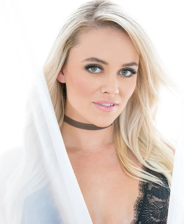 Alexis Monroe's photo 8