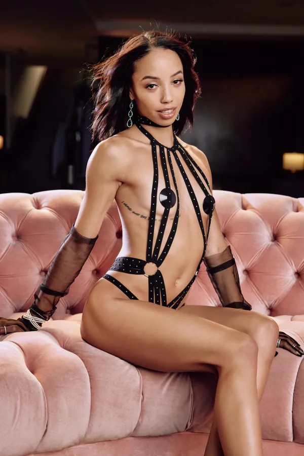 Alexis Tae's photo 3