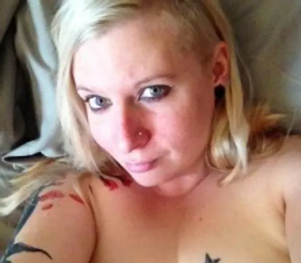 alexxxbon's BabeWiki Profile