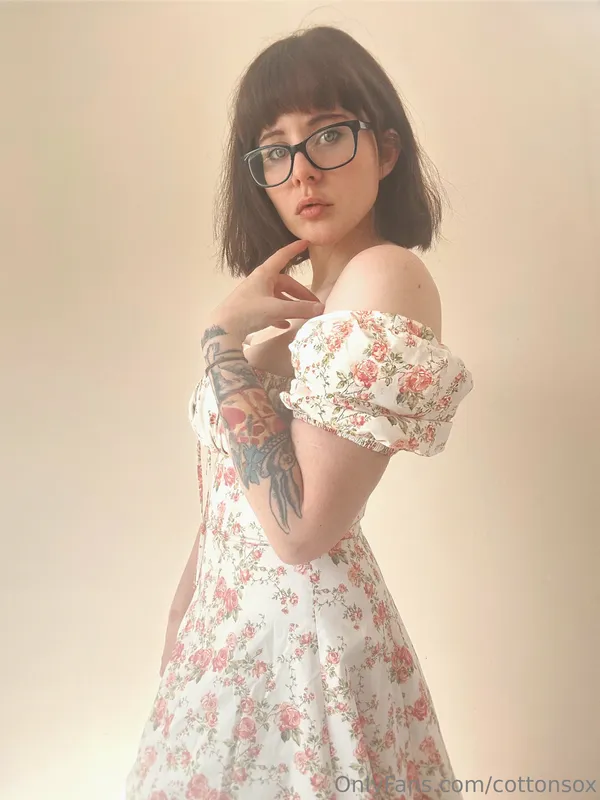 Alice CottonSox's BabeWiki Profile