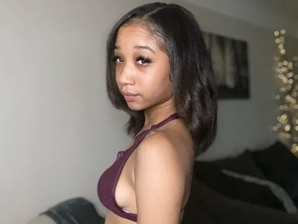 Alicia Reign's photo 7