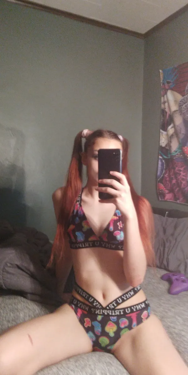 Allie Brooks's BabeWiki Profile