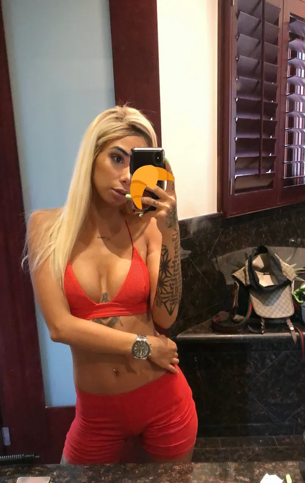 Ally Lotti's photo 5