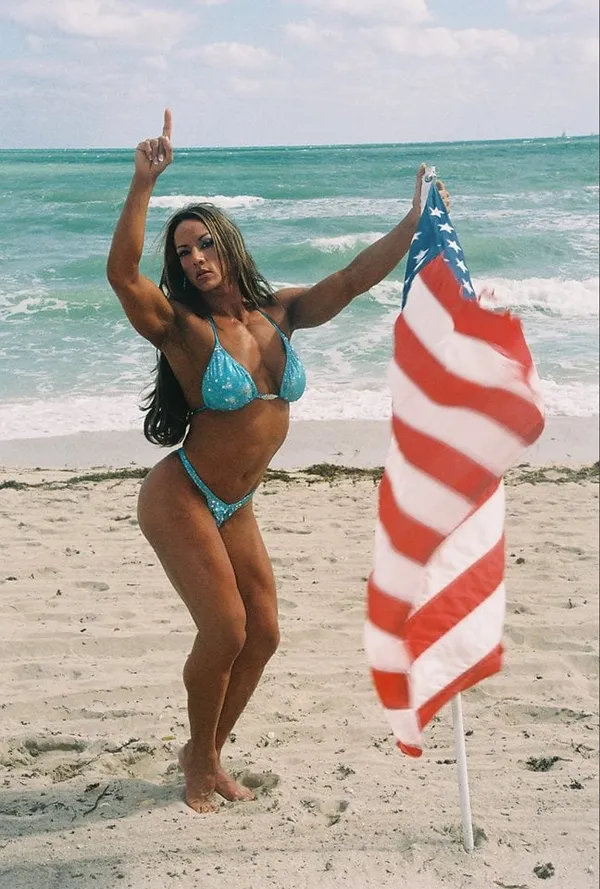 Amber Deluca's photo 2