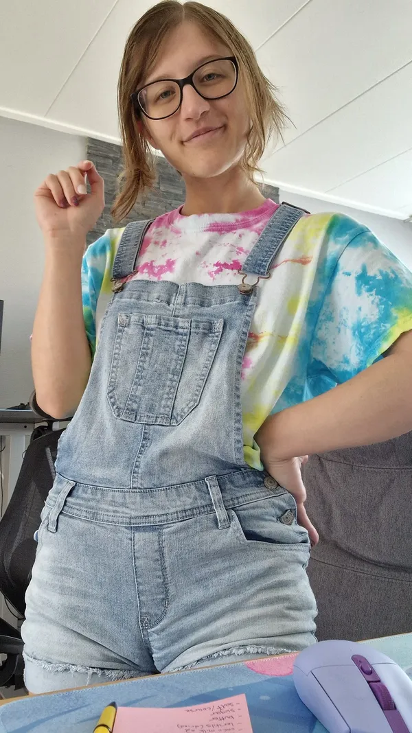 Amber Sonata's BabeWiki Profile