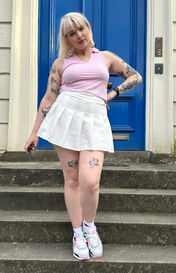 Amelia Bayler's BabeWiki Profile