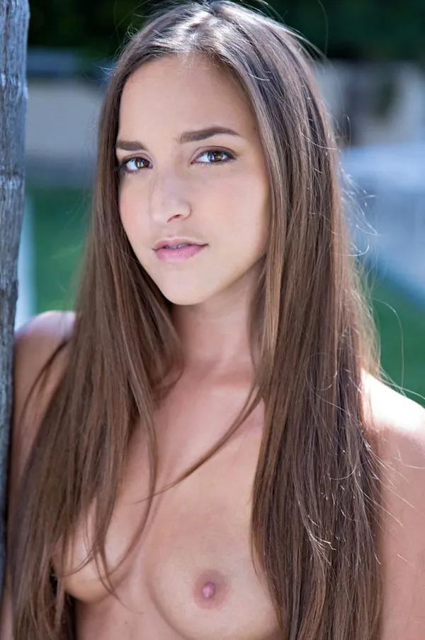 Amirah Adara's photo 8