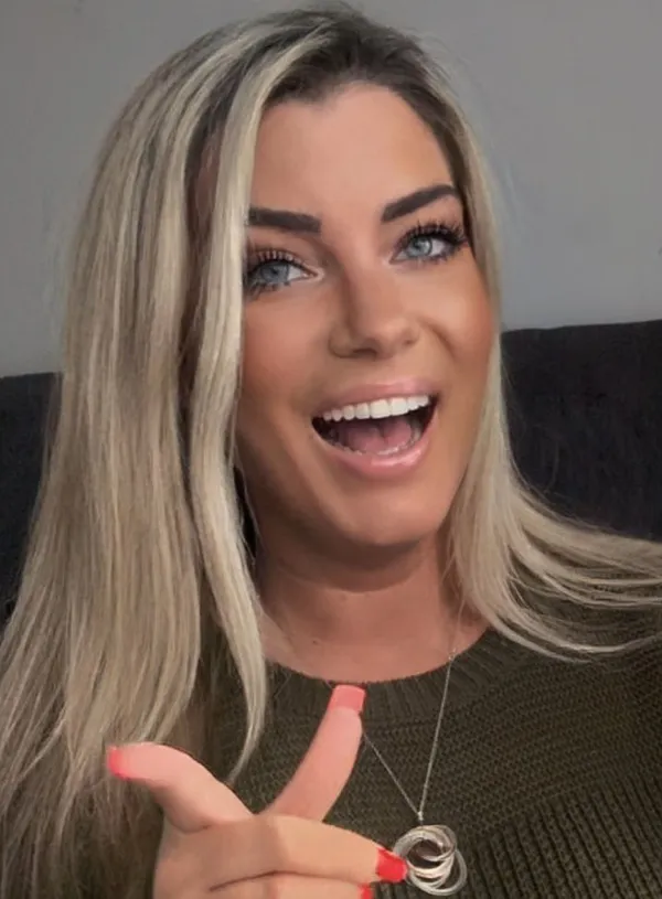 Amy Samuels's BabeWiki Profile