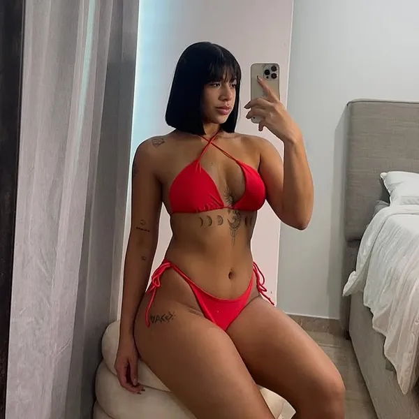 Ana del Mar's BabeWiki Profile