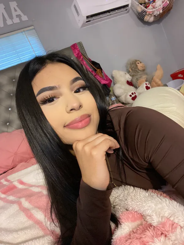 Anahi Cabrales's BabeWiki Profile