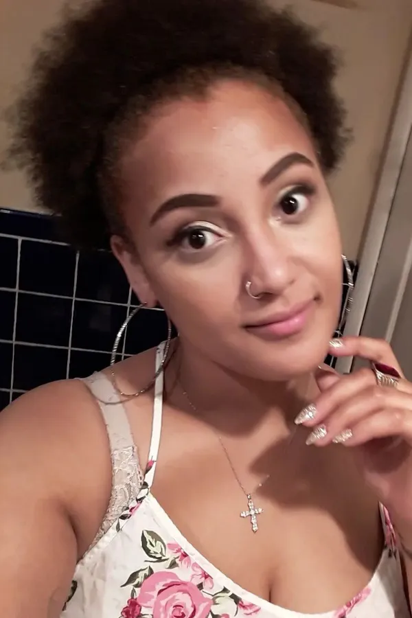 Anastasia Allan Poe's photo 4