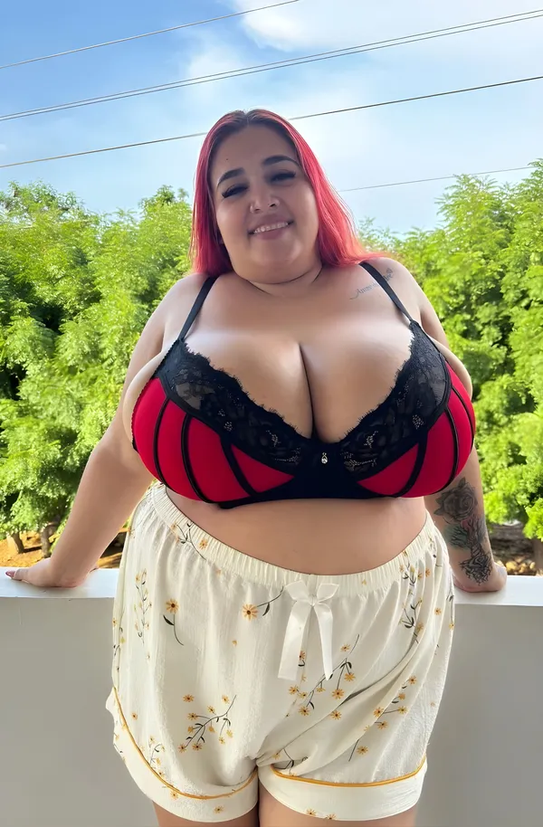 Andrea Gonzalez's BabeWiki Profile