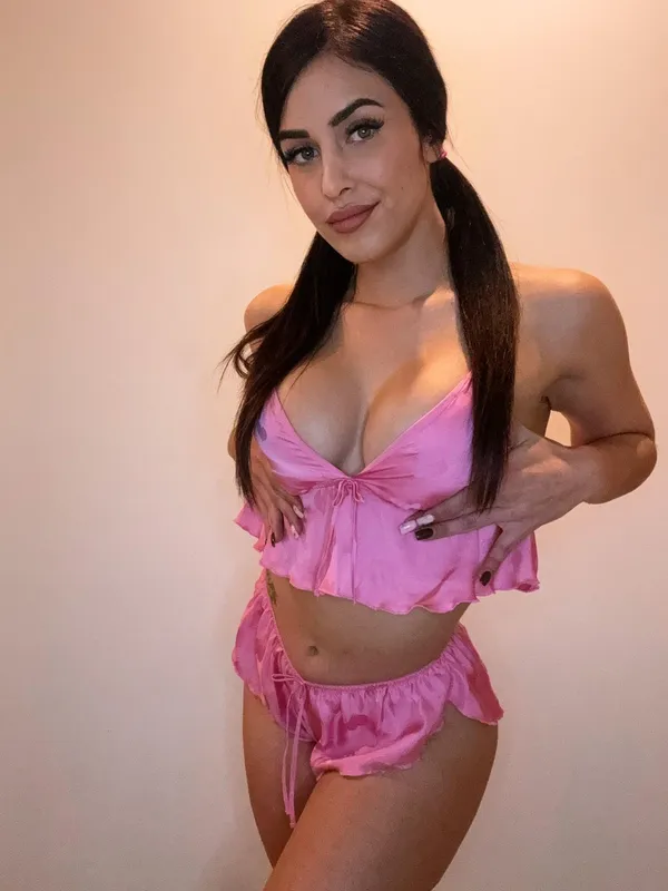 Andrea Lux's photo 4