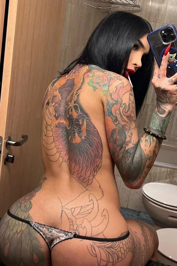 Andrea Mora's photo 7