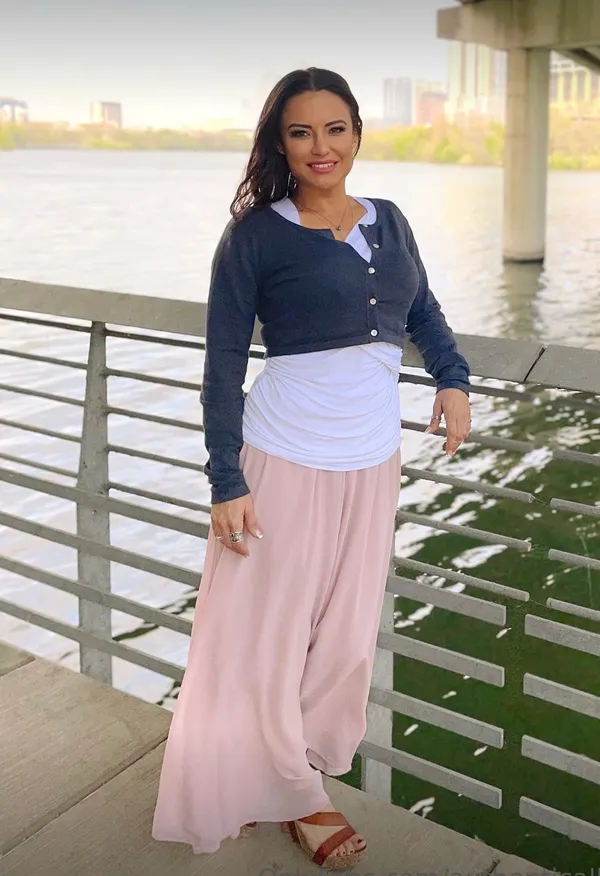 Angela (Hot Milfs Fuck)'s BabeWiki Profile