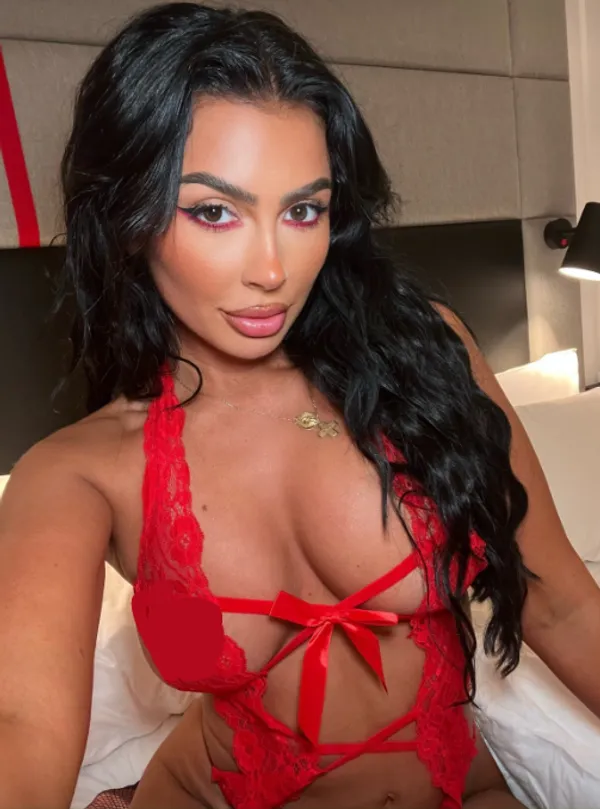 Angela Babicz's BabeWiki Profile