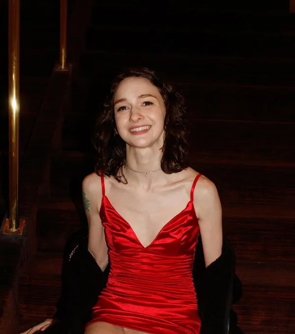 Angelica Vee's photo 9