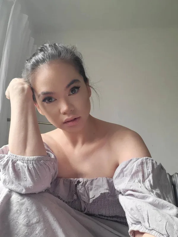 Angelina Moon's photo 3