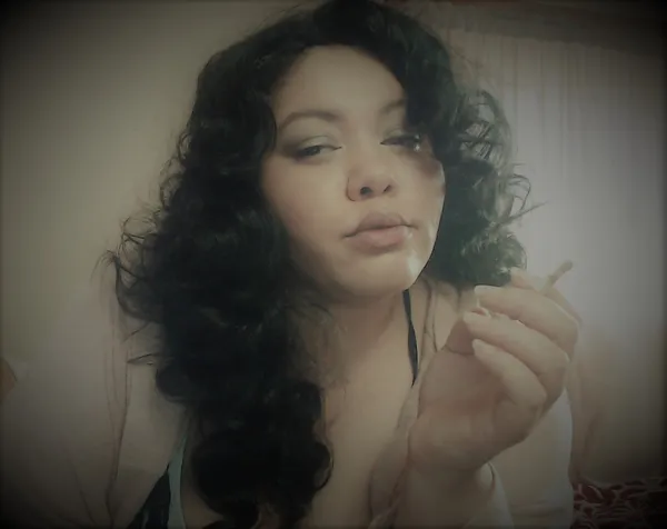 angeliqua's BabeWiki Profile