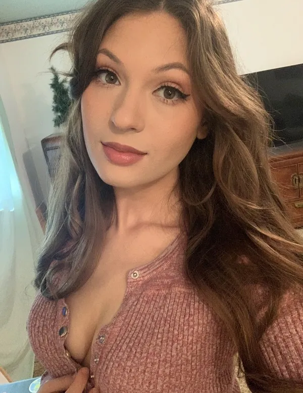 Anna Blossom's photo 3