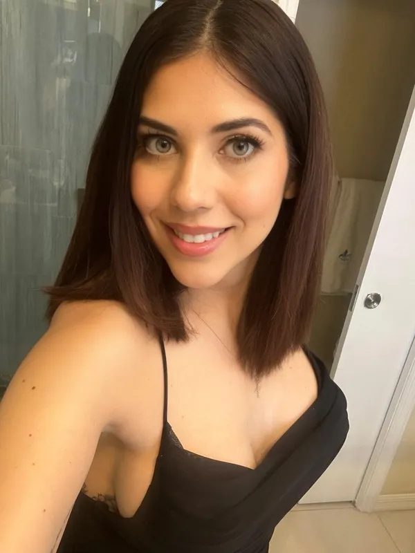 Anna Cummings's photo 6