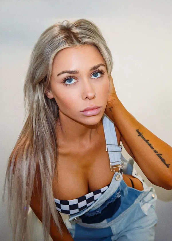 Annalise Mishler's photo 10