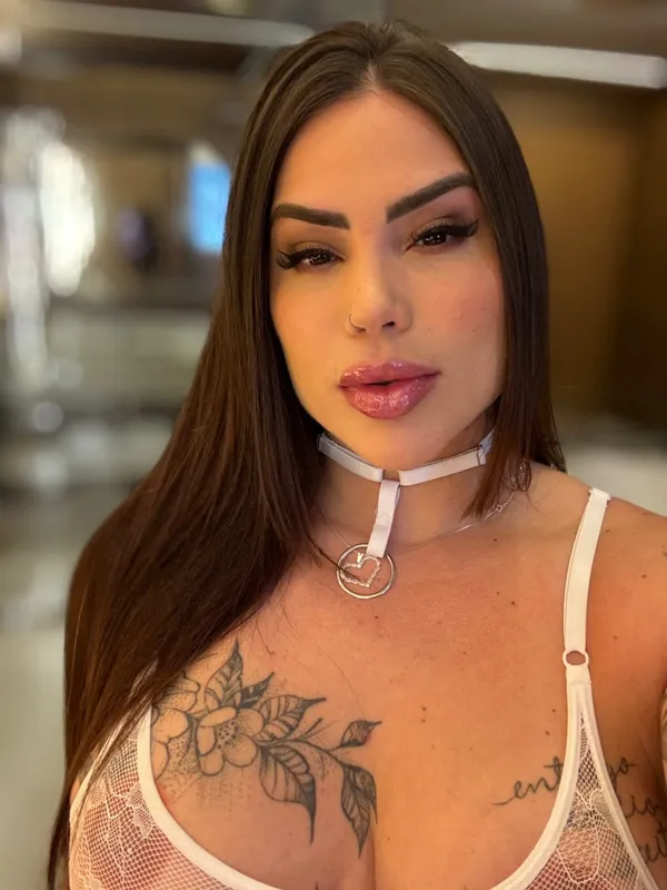 Anny Alves's BabeWiki Profile