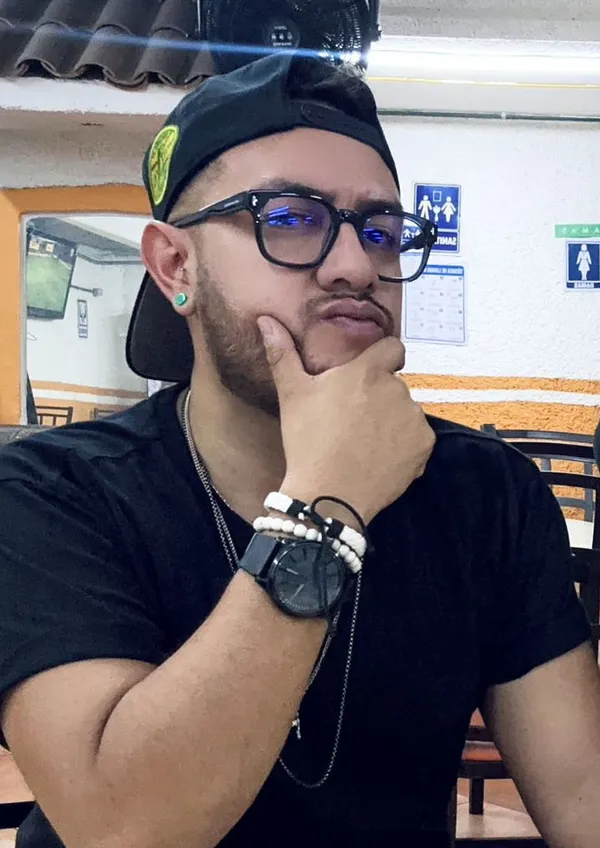 Antoine Cardonee's BabeWiki Profile