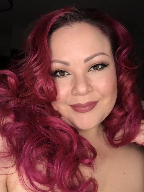 April Flores's photo 5