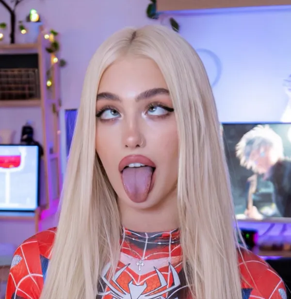 Ari Marianna's BabeWiki Profile