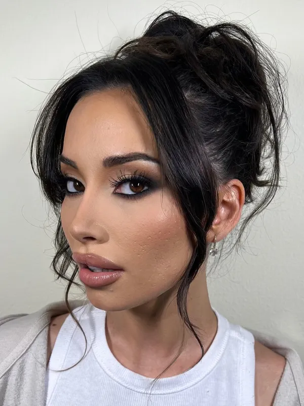 Aria Lee's BabeWiki Profile