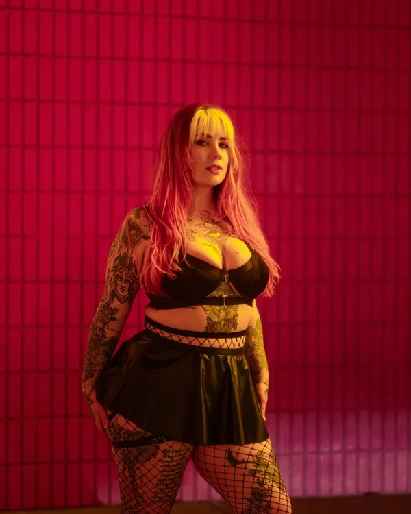 Arizona Rose XX's BabeWiki Profile