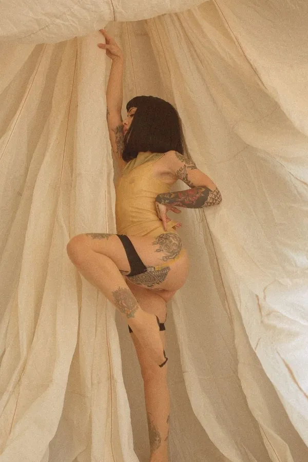 Arson Leigh's photo 7