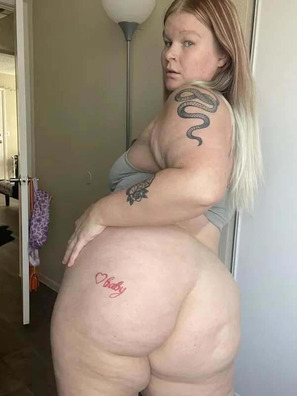 Ashe Starr's BabeWiki Profile