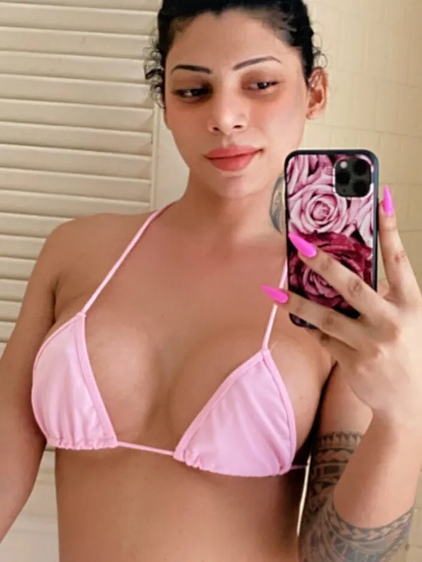 Ashee Sierra's BabeWiki Profile